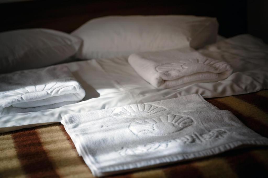 La Coltul Castelului Bran Boutique Hotel Luaran gambar